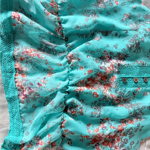 Iris Basic Teal Floral Women's Top - Picture 4 of 13